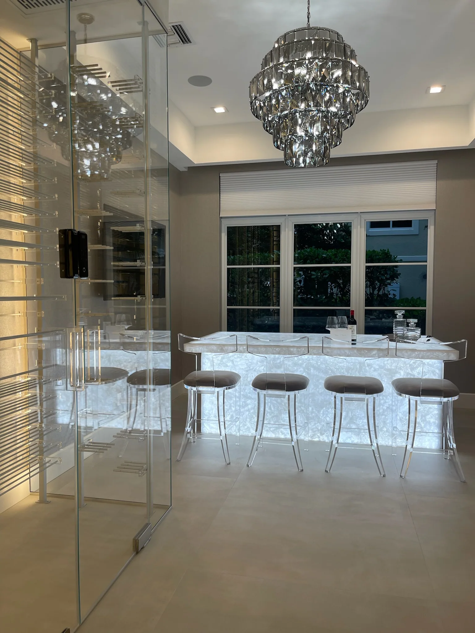 300 Eagle Drive, onyx bar