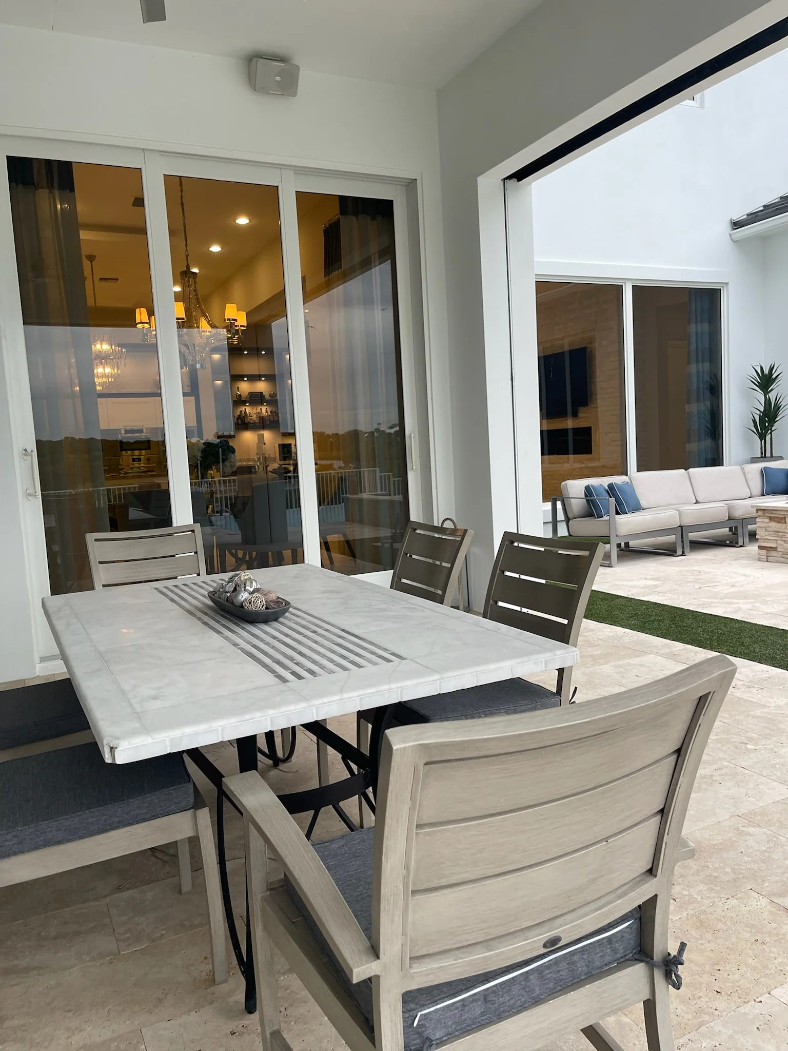 300 Eagle Drive, outdoor dining